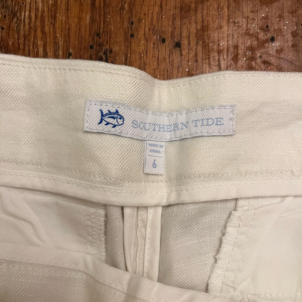 Southern Tide “Jacey Twill” Shorts in Sand White - Picture 8 of 10